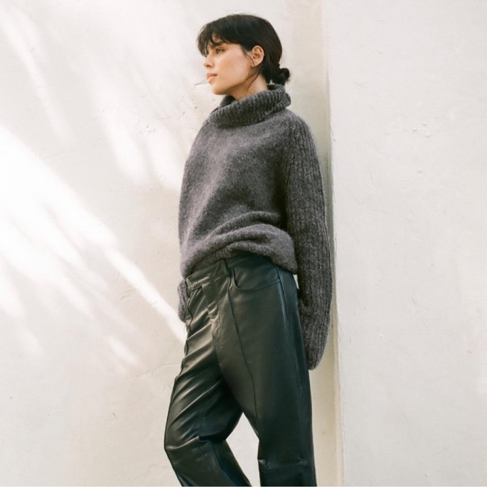 ZARA COSY SWEATER WITH HIGH NECK